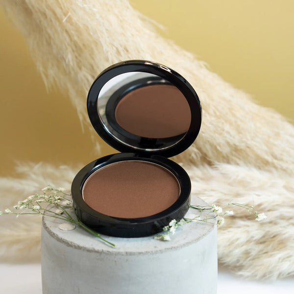 Bronzer Pecan lifestyle